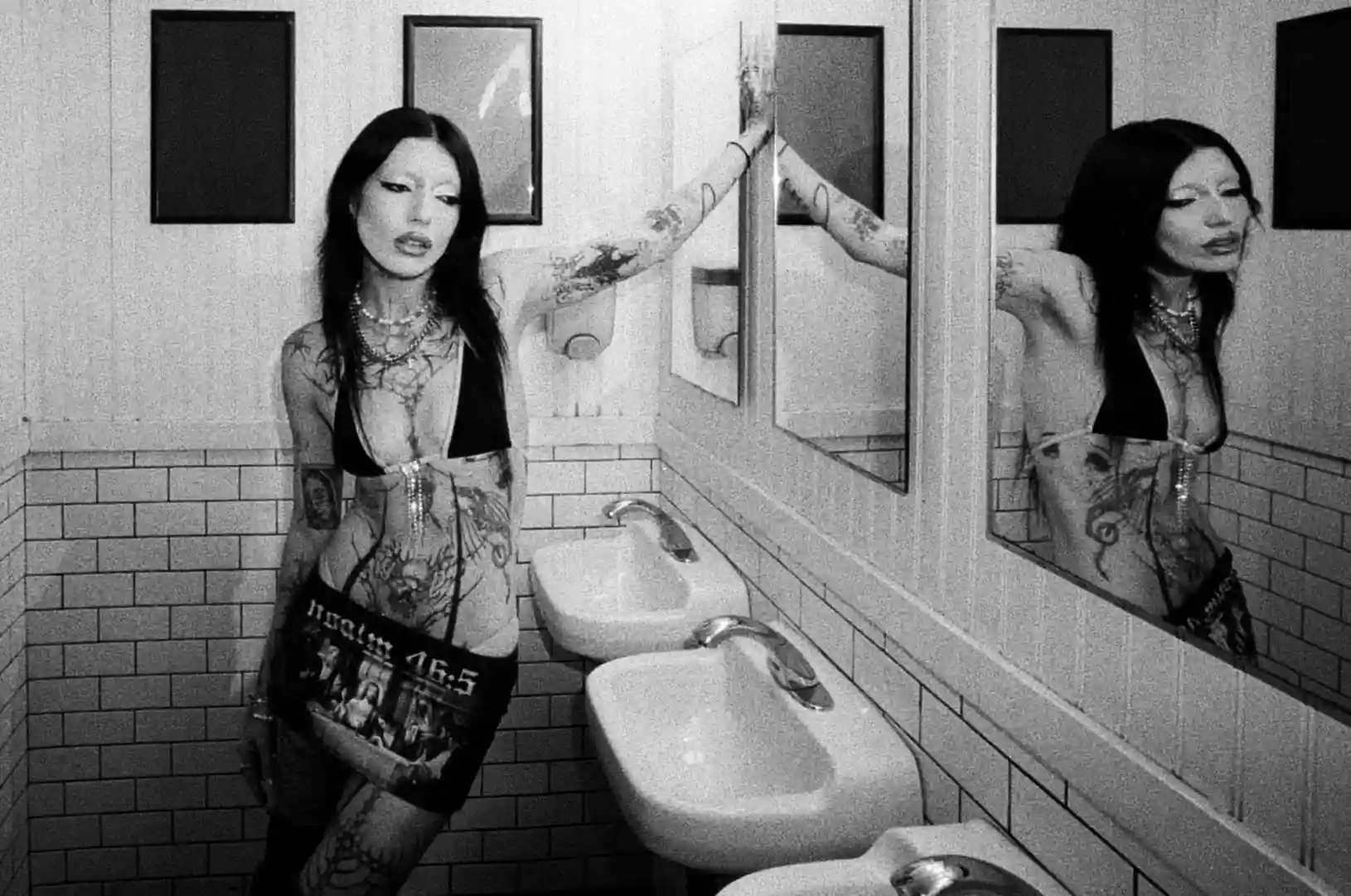 DeathByRomy gallery image 8